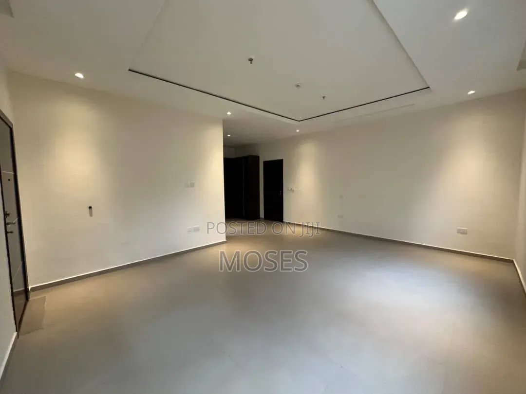 6bdrm Block of Flats in Well Secured Estate, Ikoyi S.W for rent in Ikoyi S.W