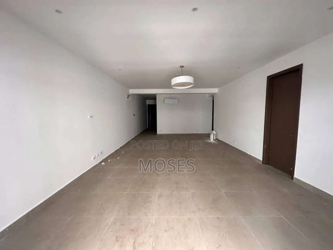 3bdrm Block of Flats in Minimalist And Co, Ikate for rent in Ikate