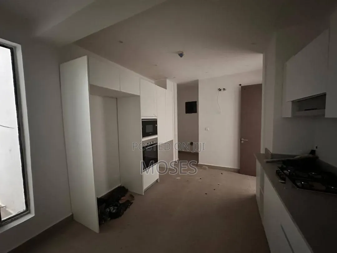 3bdrm Block of Flats in Minimalist And Co, Ikate for rent in Ikate