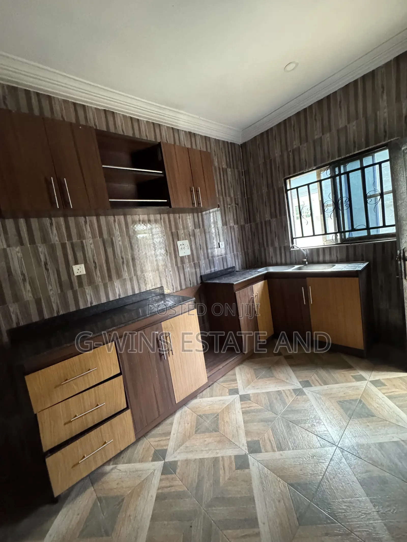 2bdrm Apartment in Irhirhi Off Airport, Benin City for rent in Benin City