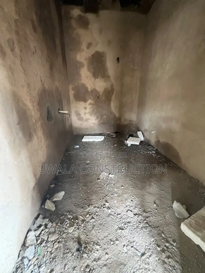 6bdrm Duplex in Guzape District for sale in Guzape District