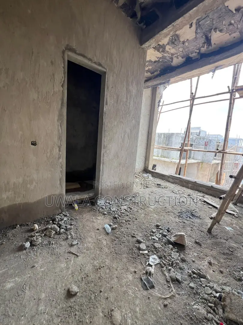 6bdrm Duplex in Guzape District for sale in Guzape District