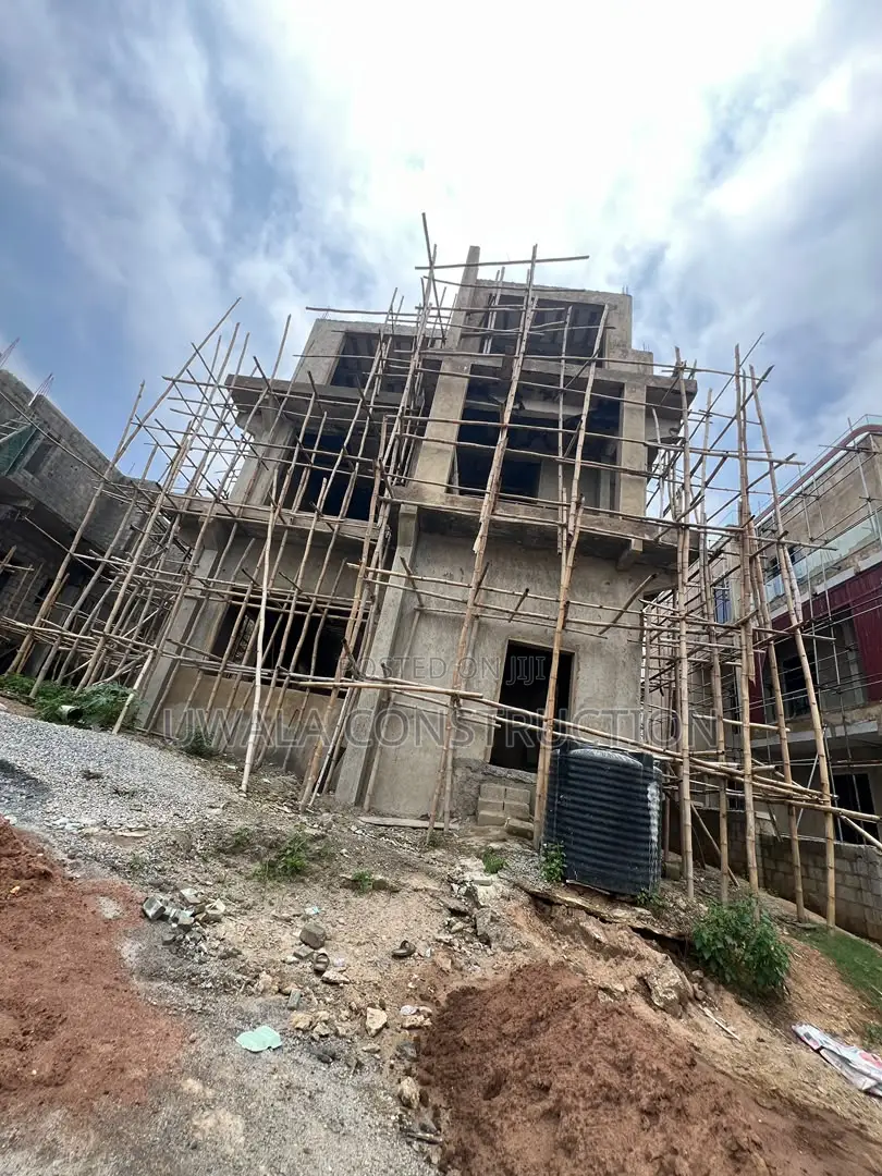 6bdrm Duplex in Guzape District for sale in Guzape District