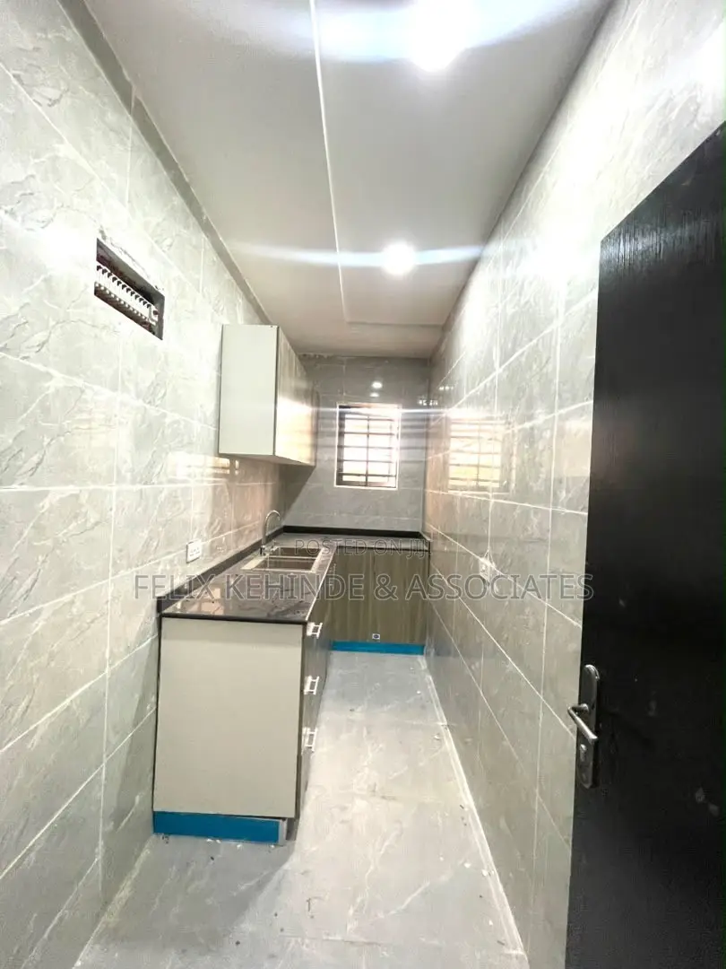 1bdrm Block of Flats in New Bodija for rent in Bodija