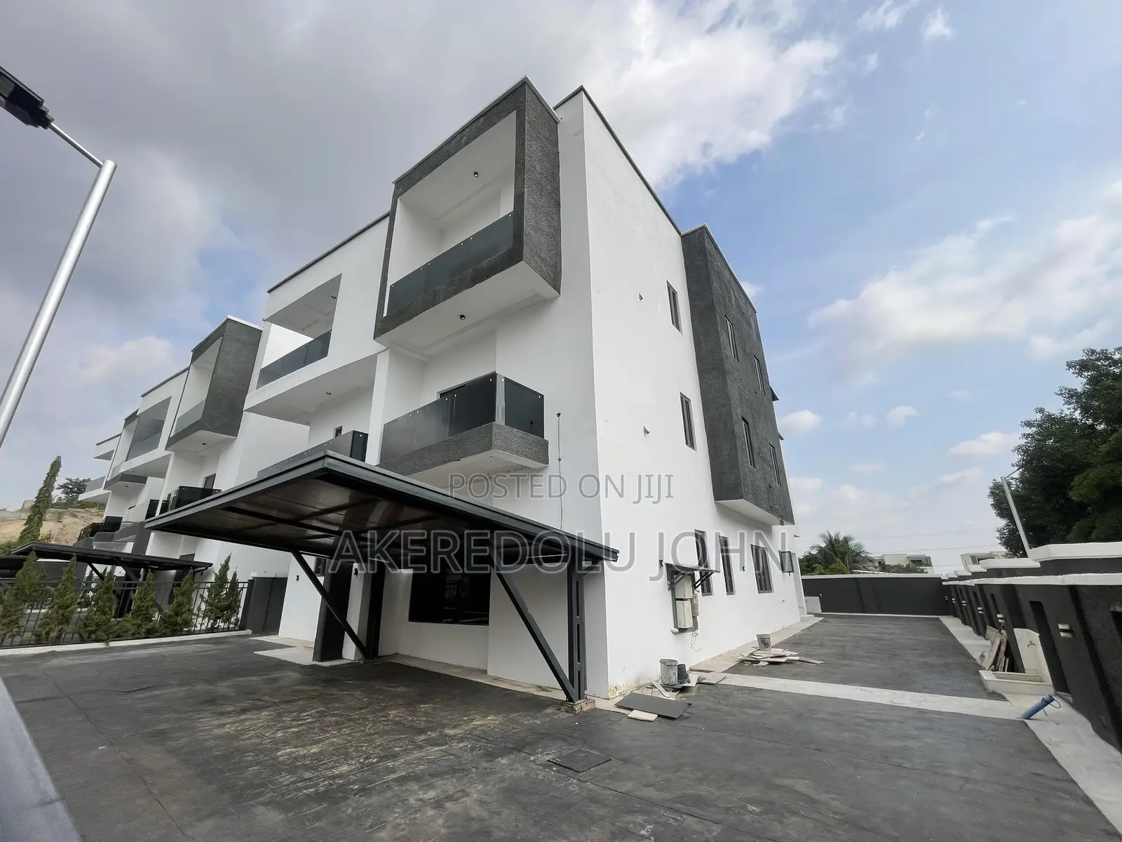 6bdrm Duplex in Katampe Extension for sale in Katampe Extension