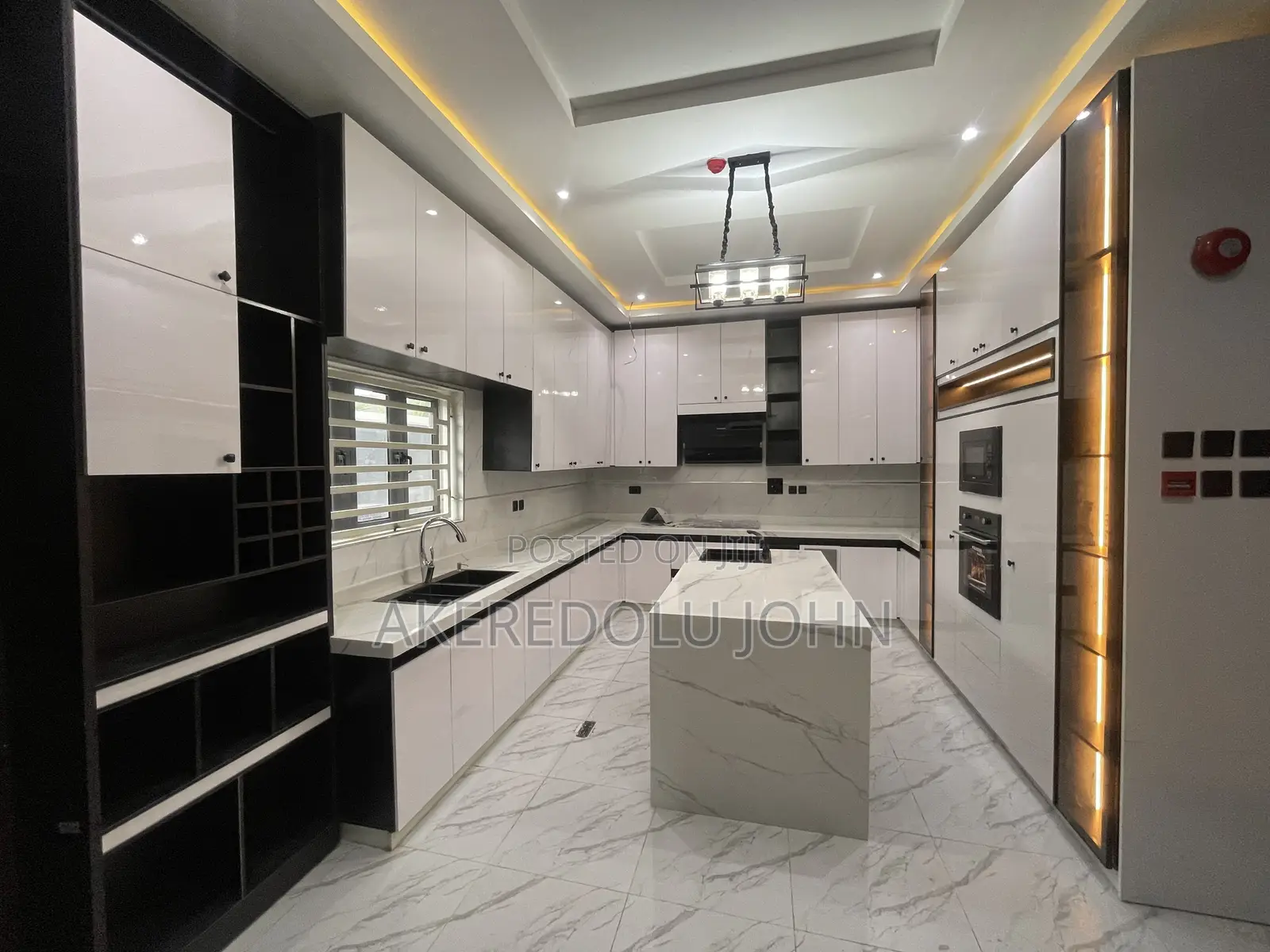 6bdrm Duplex in Katampe Extension for sale in Katampe Extension