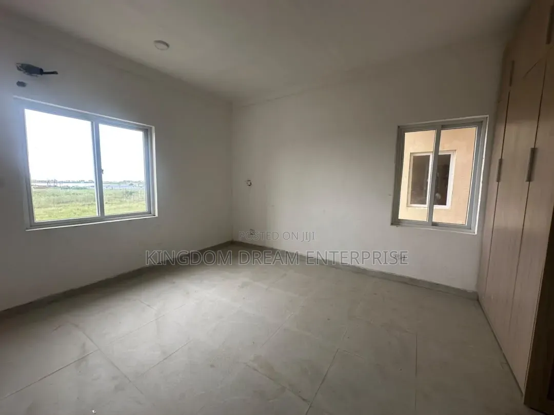 3bdrm Block of Flats in Osapa London Lekki for rent in Osapa london