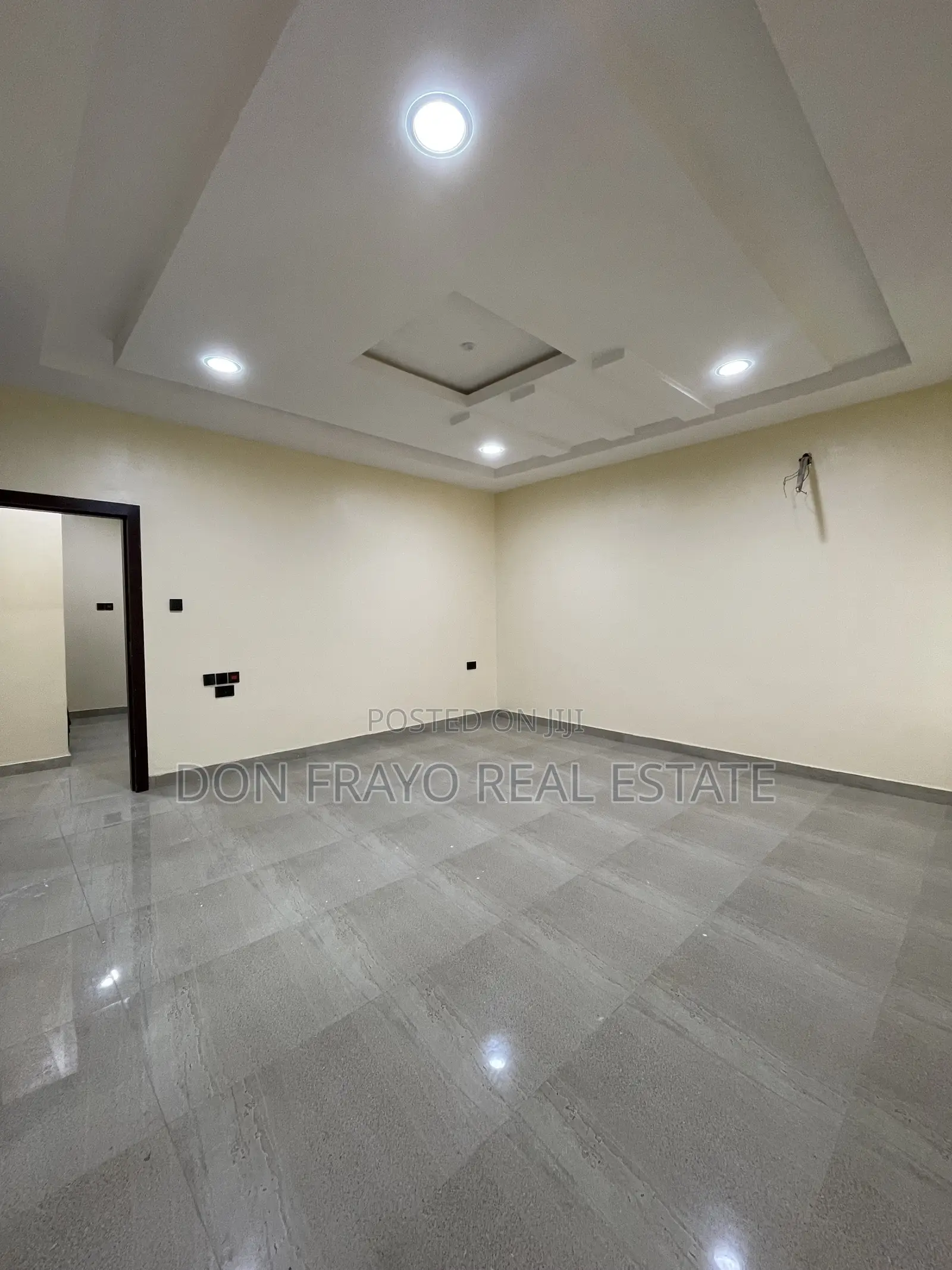 4bdrm Duplex in Old Bodija for sale in Old Bodija