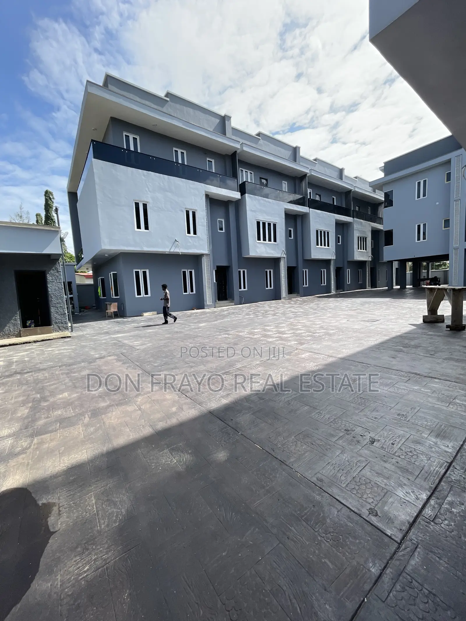 4bdrm Duplex in Old Bodija for sale in Old Bodija