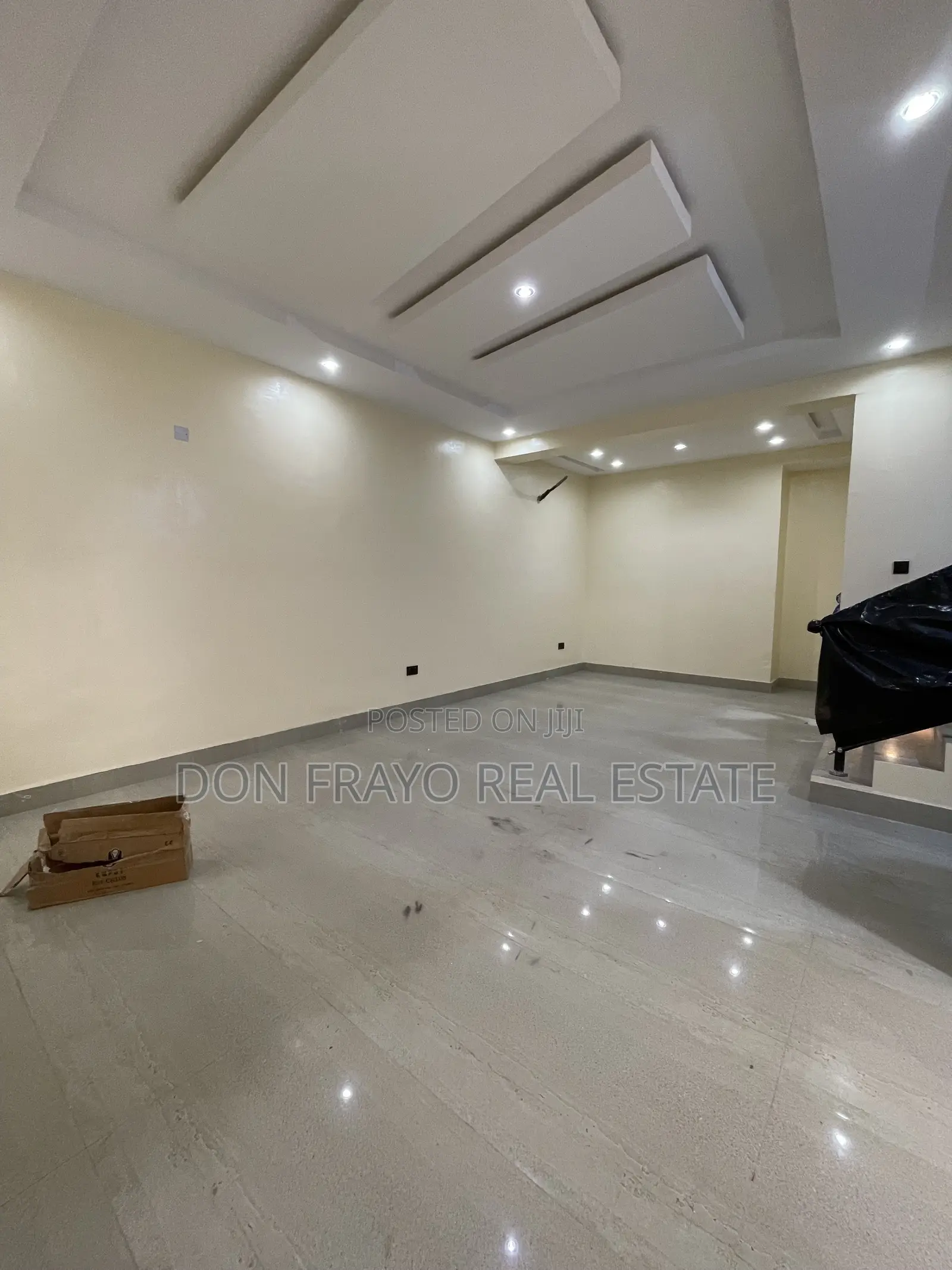 4bdrm Duplex in Old Bodija for sale in Old Bodija