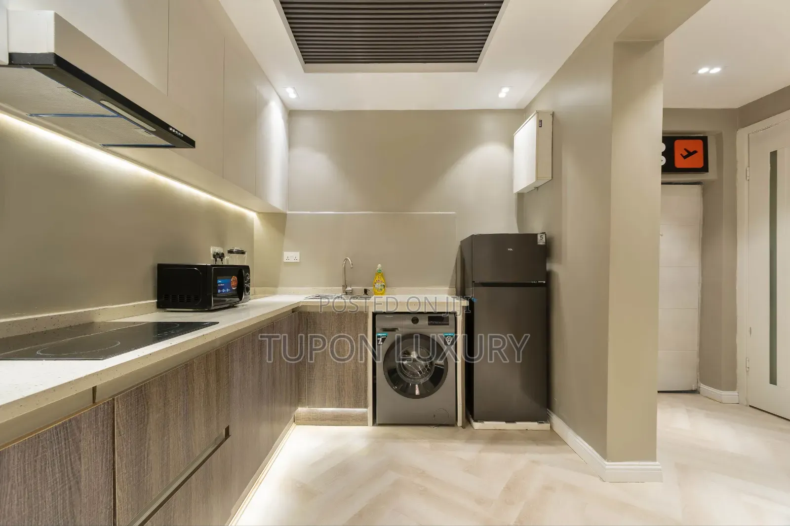 Luxury 1 Bedroom With Gym in a Code to Access Estate in Lekki Phase 1