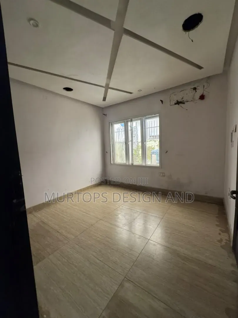 2bdrm Bungalow in South Point Estate, Lekki Phase 2 for sale in Lekki Phase 2
