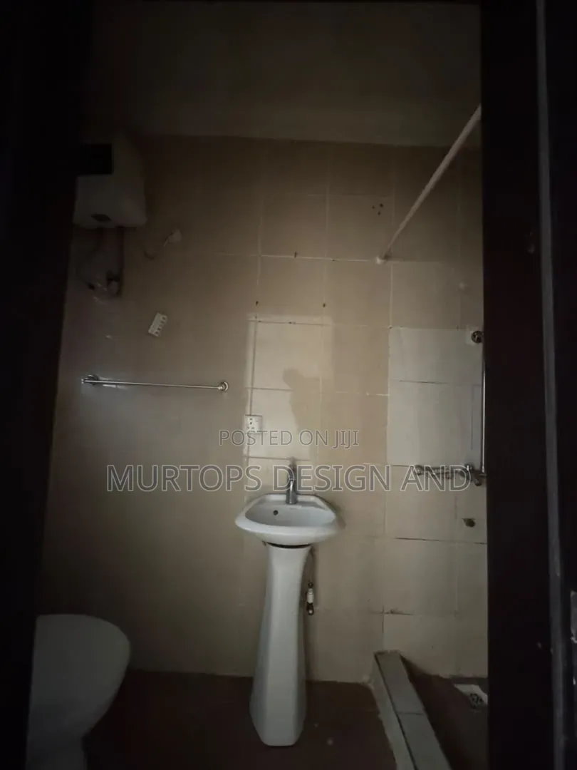 2bdrm Bungalow in South Point Estate, Lekki Phase 2 for sale in Lekki Phase 2