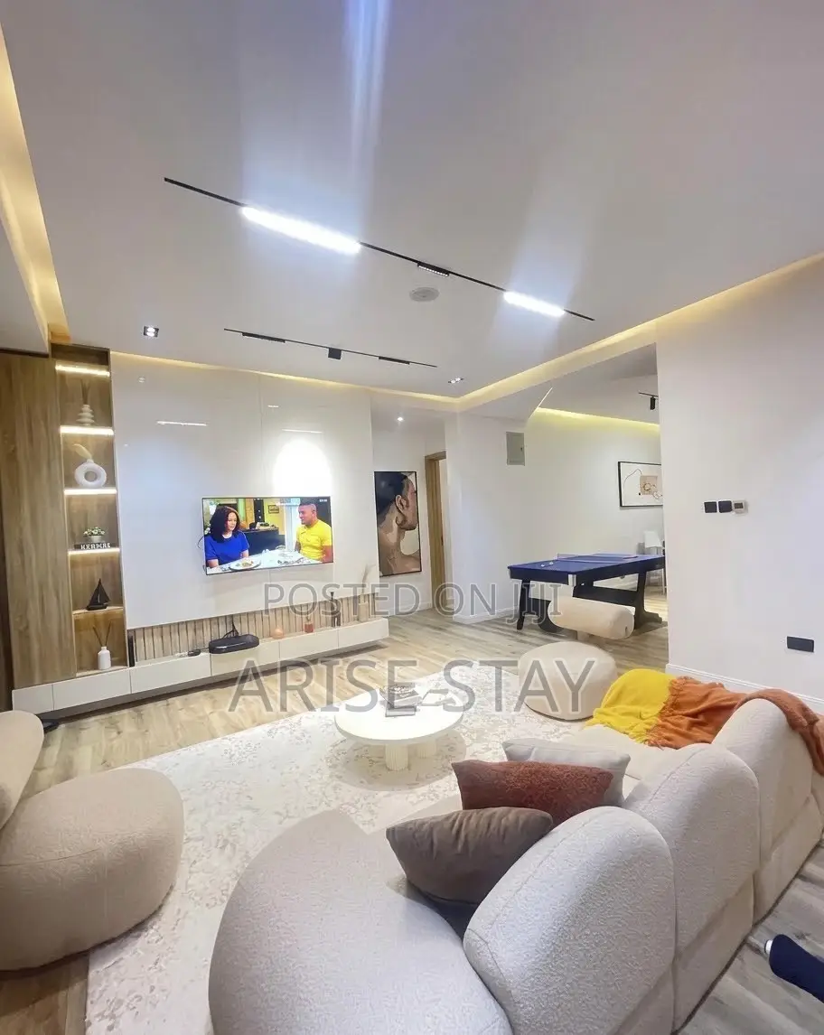 2-Bedroom Shortlet Apartment| Lekki Phase 1 in Lekki Phase 1