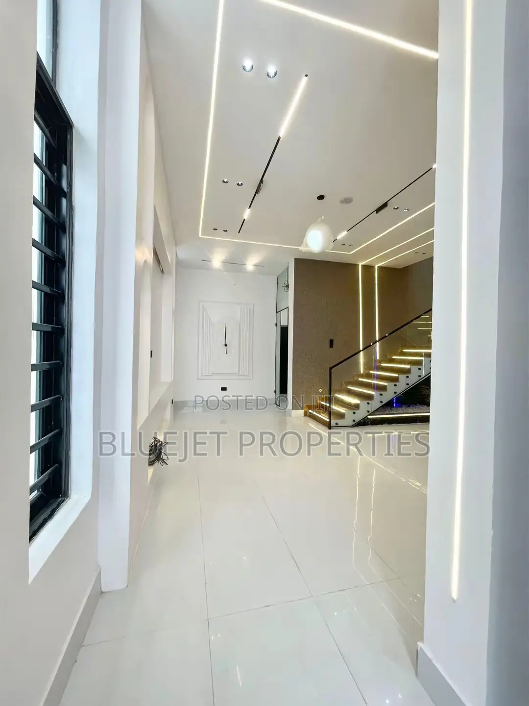 Furnished 4bdrm Duplex in Ikota Estate for sale in Ikota