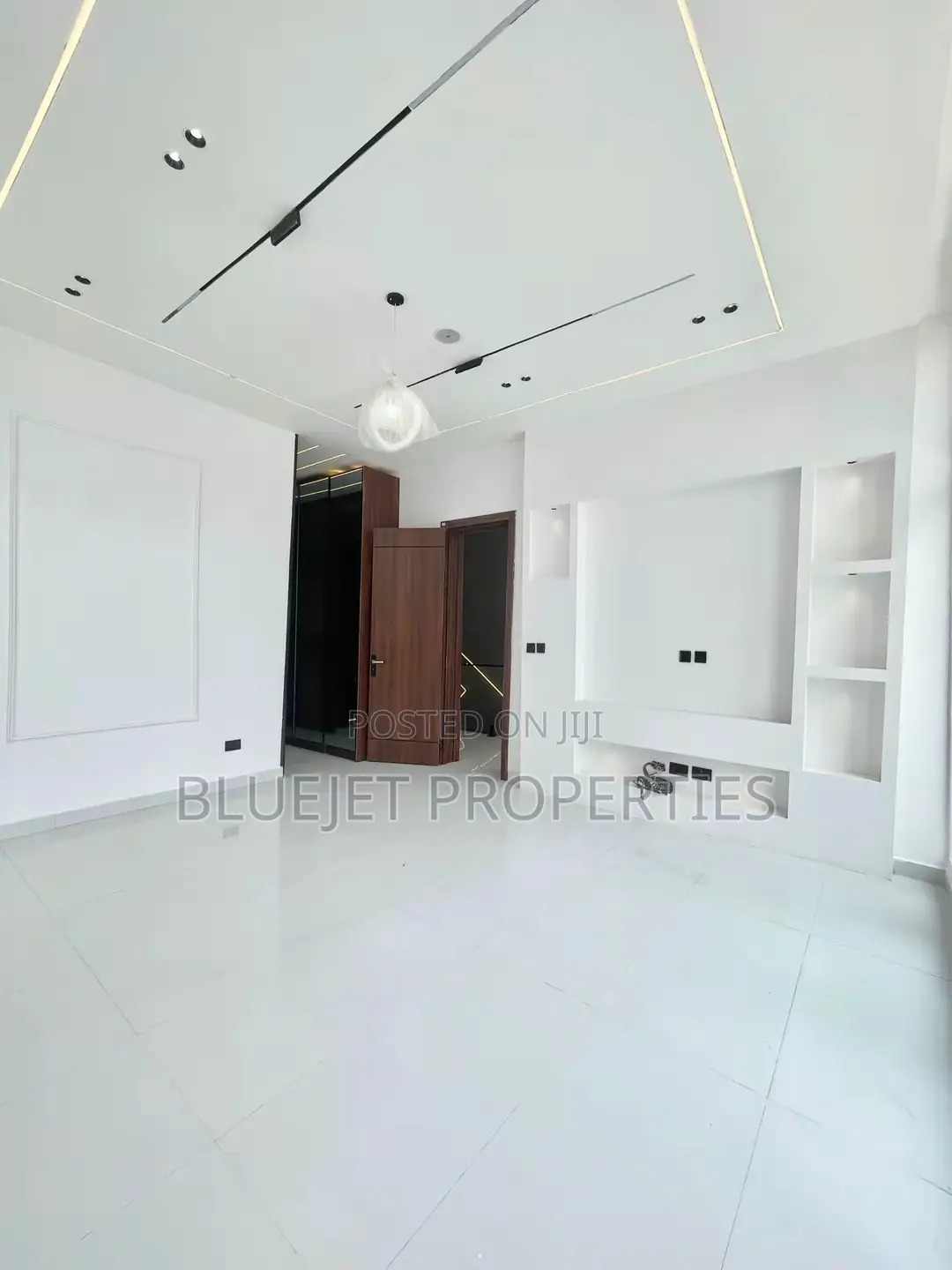 Furnished 4bdrm Duplex in Ikota Estate for sale in Ikota