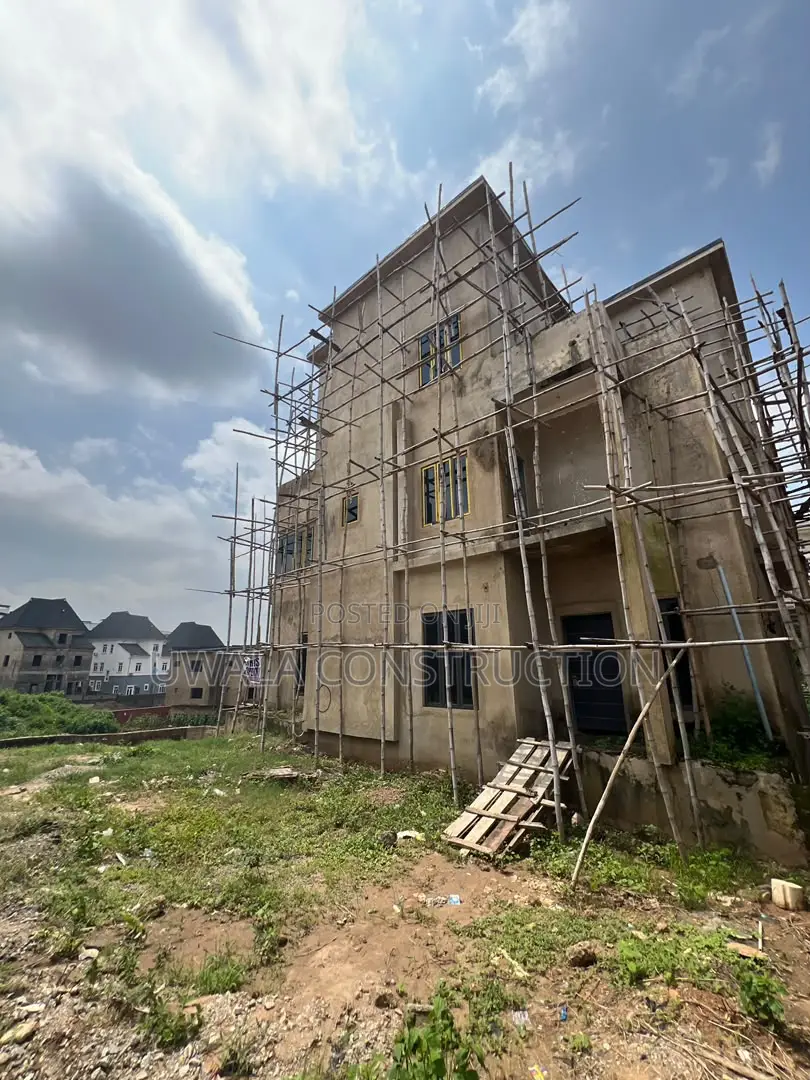 6bdrm Duplex in Guzape District for sale in Guzape District