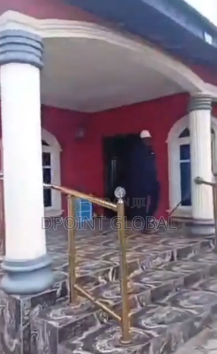 4bdrm Bungalow in Not Estate, Ipaja / Ipaja for sale in Ipaja / Ipaja
