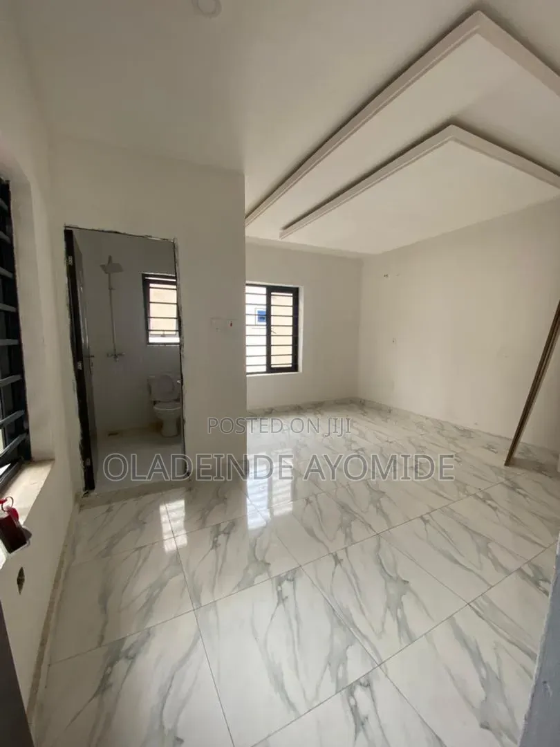 4bdrm Duplex in Osapa london for rent in Osapa london