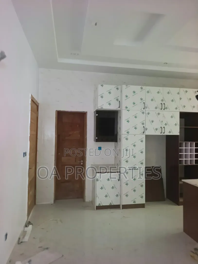 4bdrm Duplex in Ikolaba Gra Ibadan for sale in Ibadan