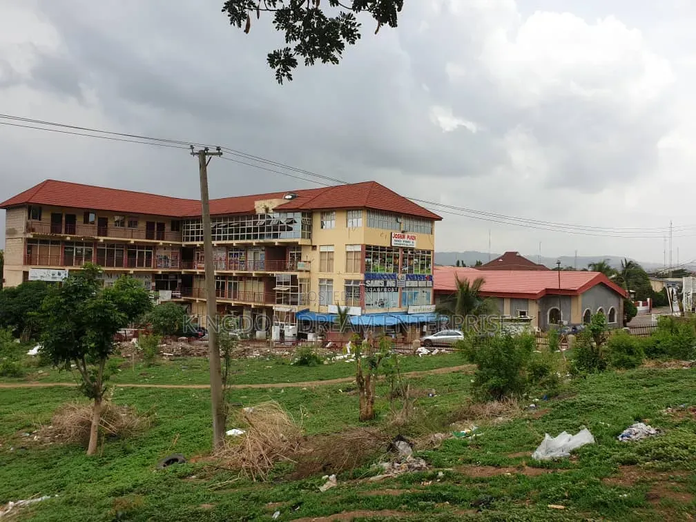 Prime Commercial Plaza for Sale Investment Opportunity C of O in Zone 5 / Wuse