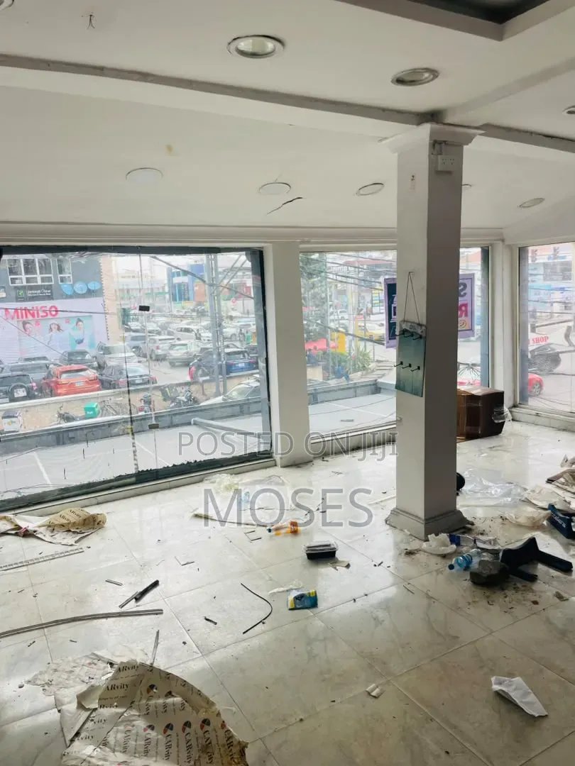 Strategic Spacious Office Space in Lekki Phase 1