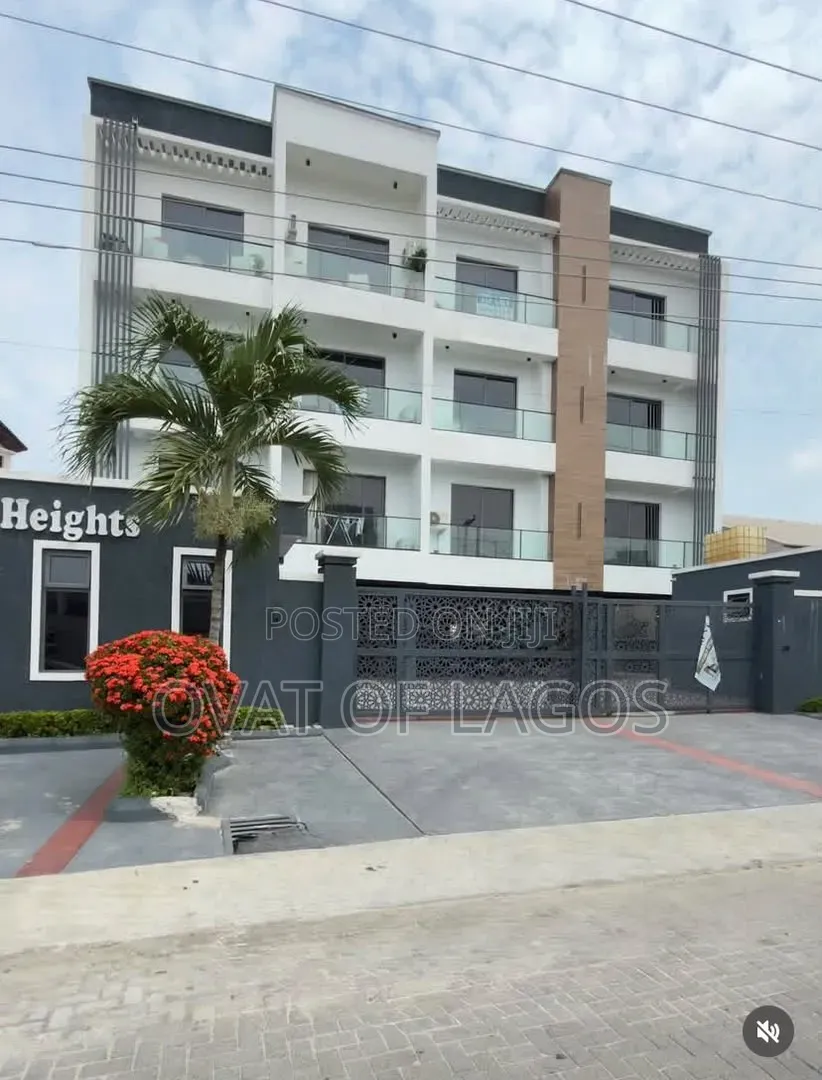 3bdrm Apartment in Lekki Phase 1 for rent in Lekki Phase 1
