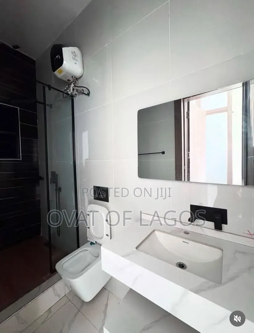 3bdrm Apartment in Lekki Phase 1 for rent in Lekki Phase 1