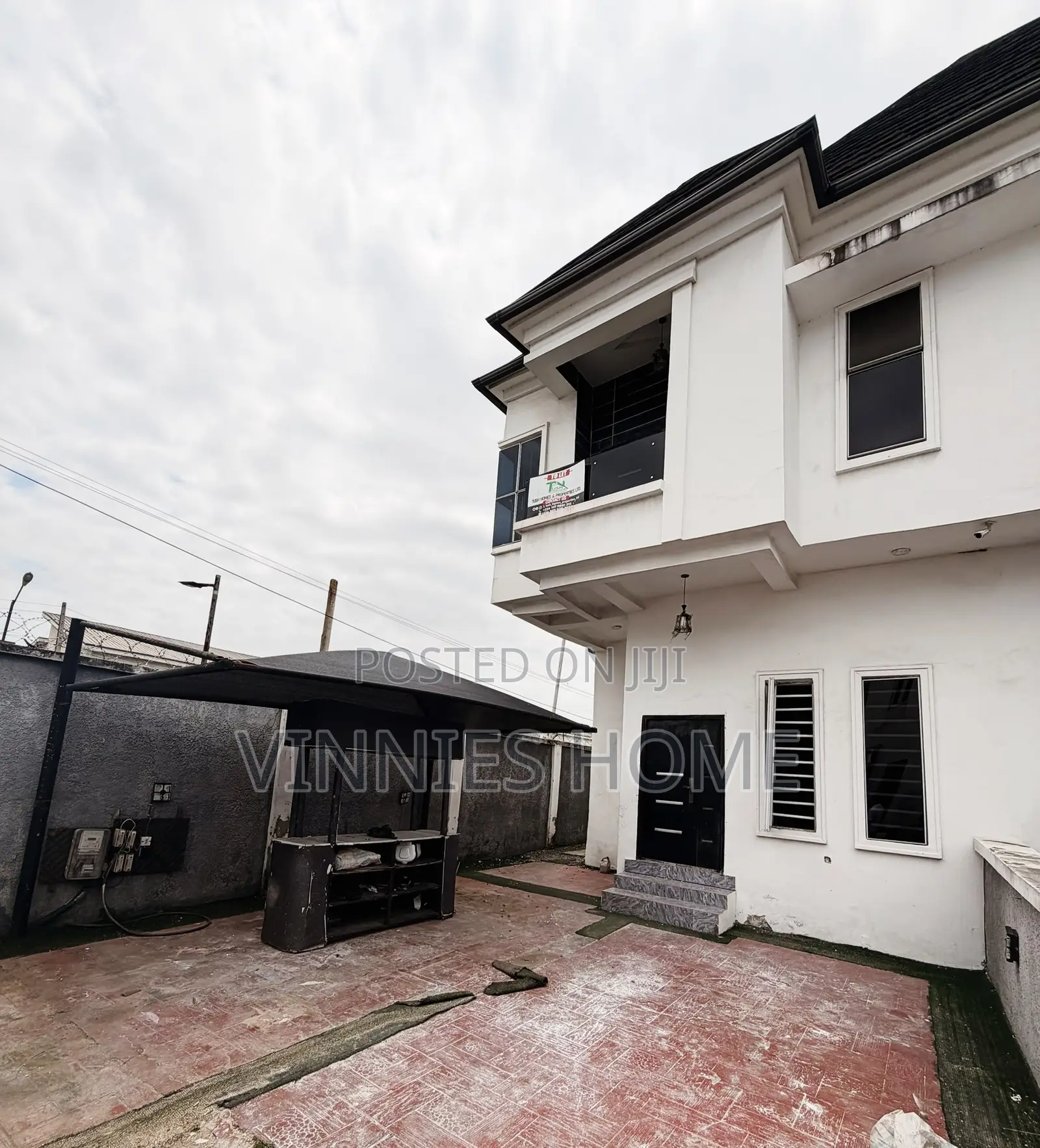 4bdrm Duplex in Lekki Phase 1 for rent in Lekki Phase 1
