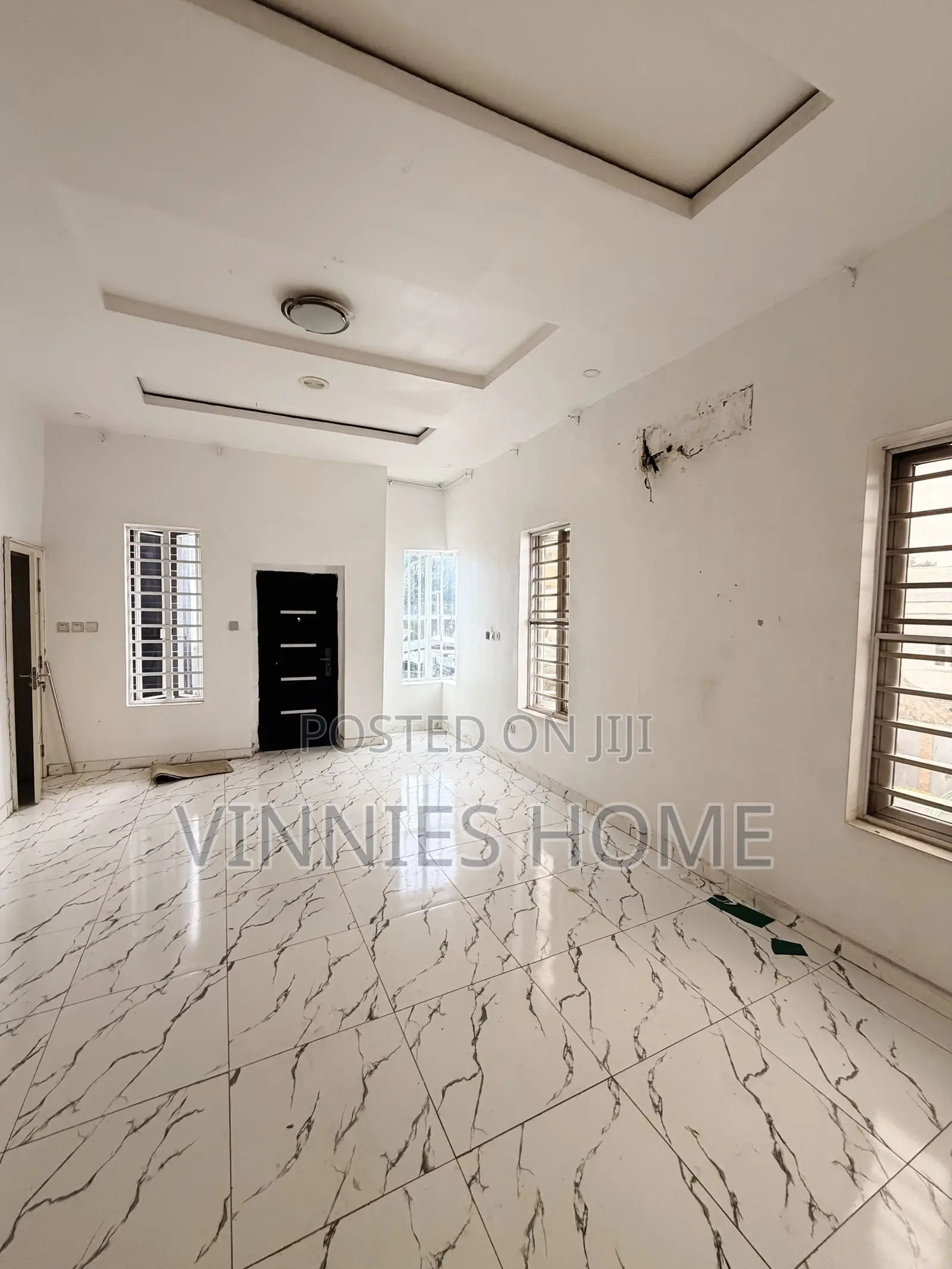 4bdrm Duplex in Lekki Phase 1 for rent in Lekki Phase 1