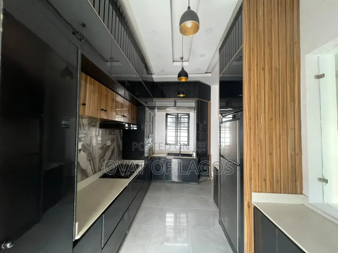 4bdrm Duplex in Ado / Ajah for sale in Ado / Ajah