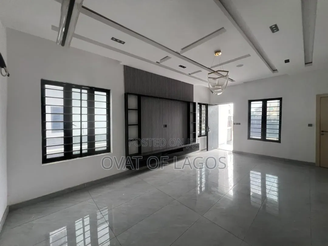 4bdrm Duplex in Ado / Ajah for sale in Ado / Ajah