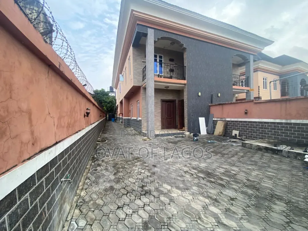 3bdrm Apartment in Lekki Phase 1 for rent in Lekki Phase 1