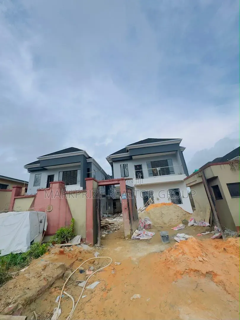 5bdrm Duplex in Omole Phase 2 Lagos for sale in Omole Phase 2