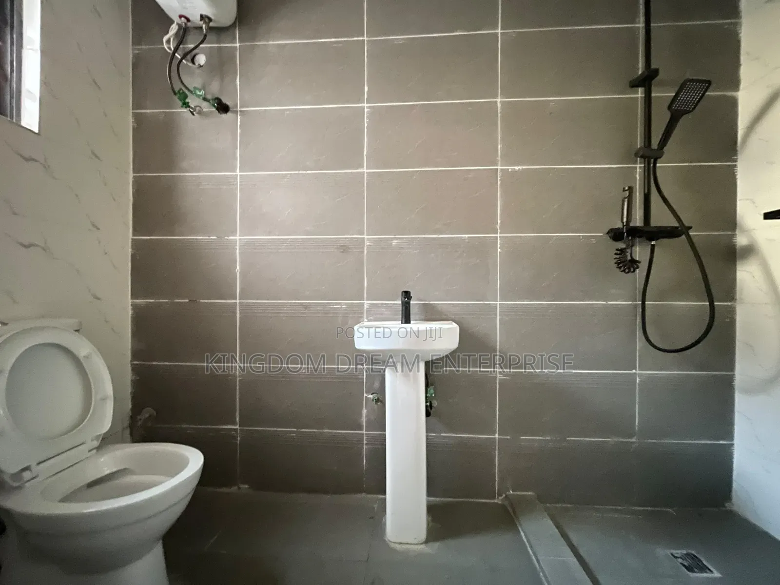 3bdrm Apartment in Gbagada Lagos for rent in Ifako-Gbagada