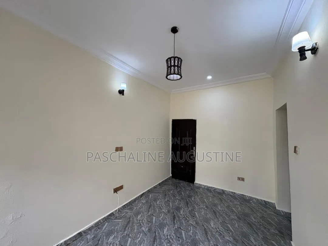 1bdrm Room & Parlour in Zim Homes And, Kubwa for rent in Kubwa