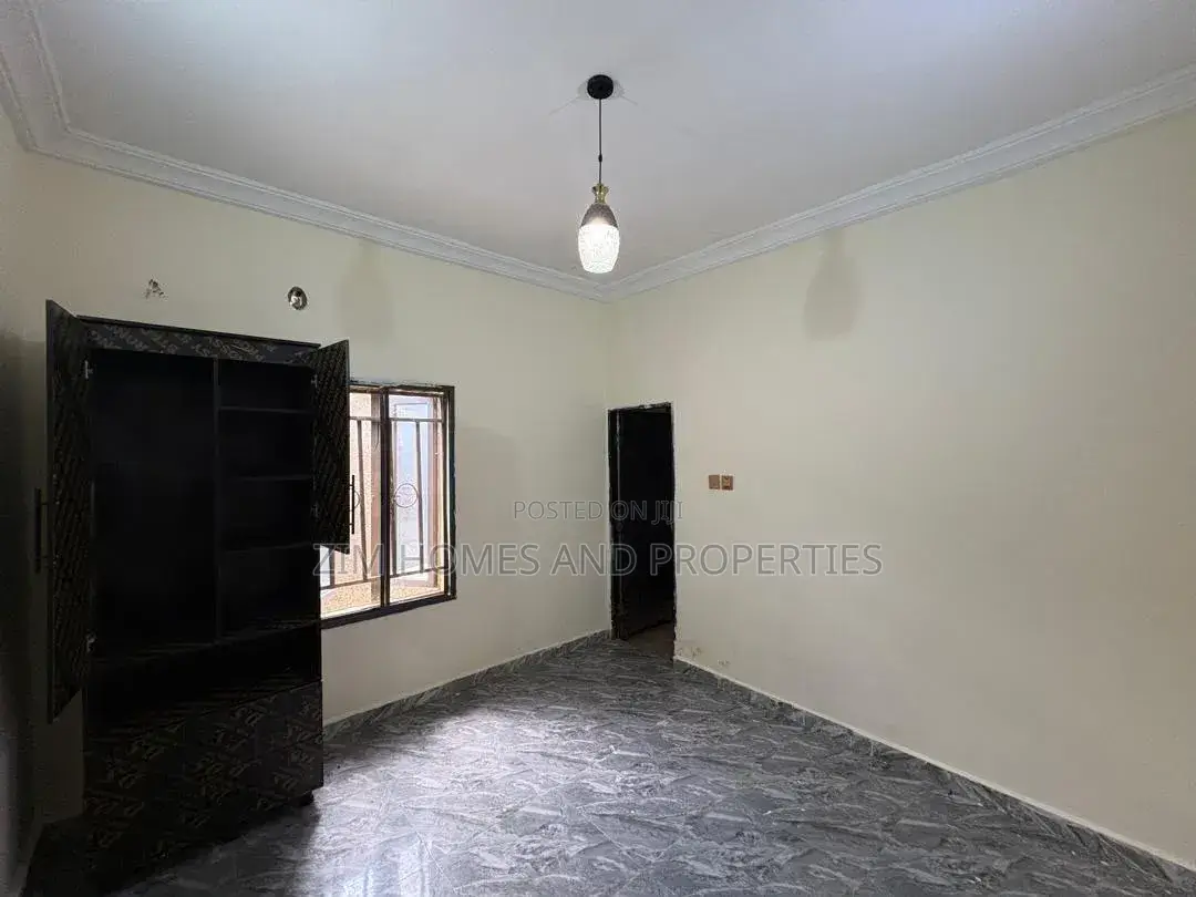 1bdrm Room & Parlour in Zim Homes And, Kubwa for rent in Kubwa