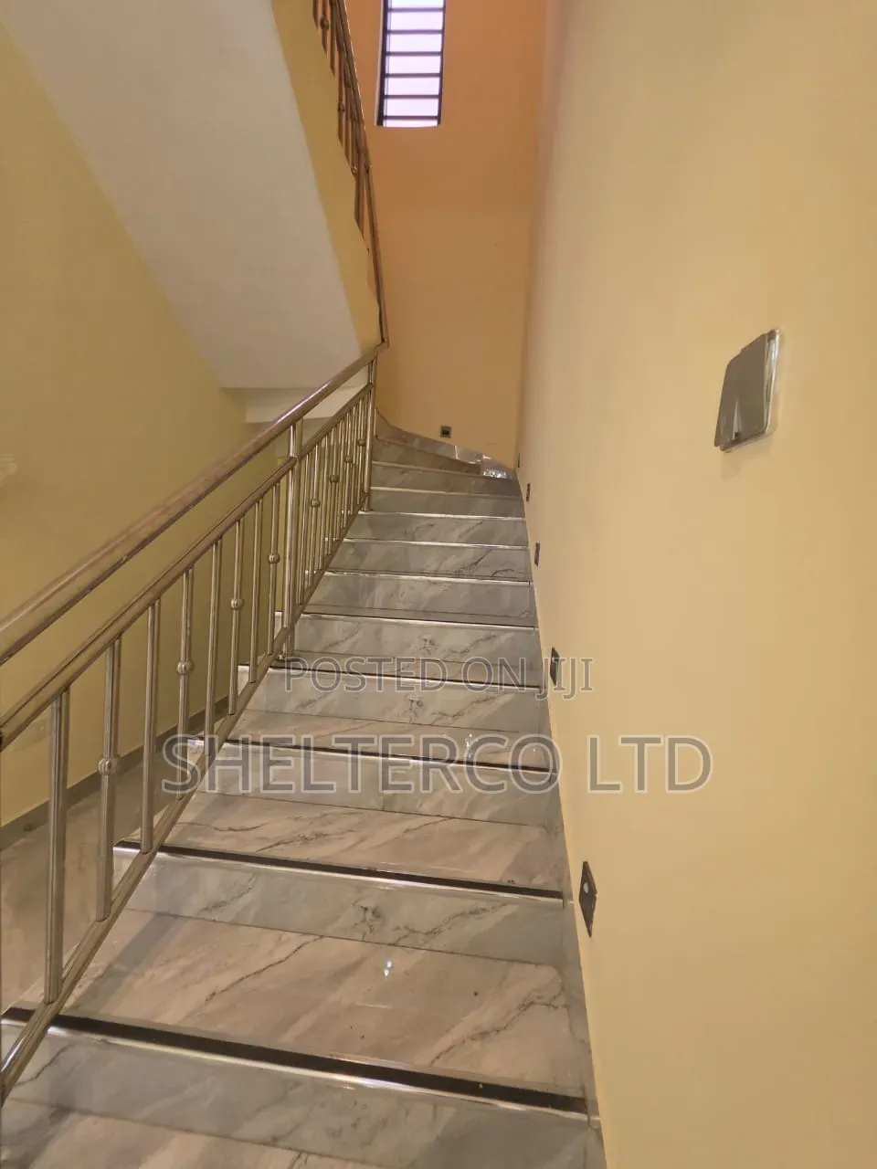 5bdrm Duplex in Omole Phase 2 for rent in Omole Phase 2