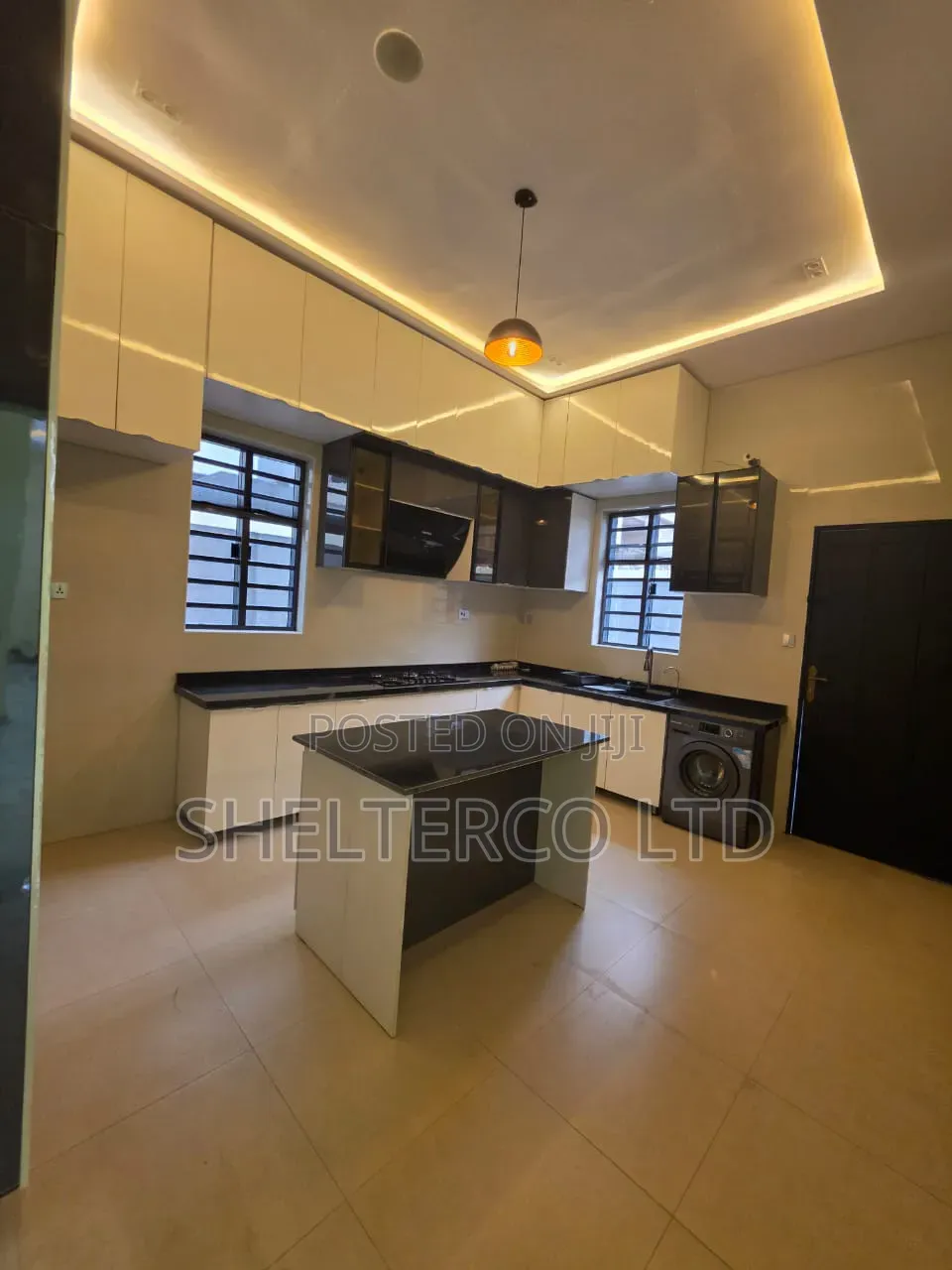 5bdrm Duplex in Omole Phase 2 for rent in Omole Phase 2