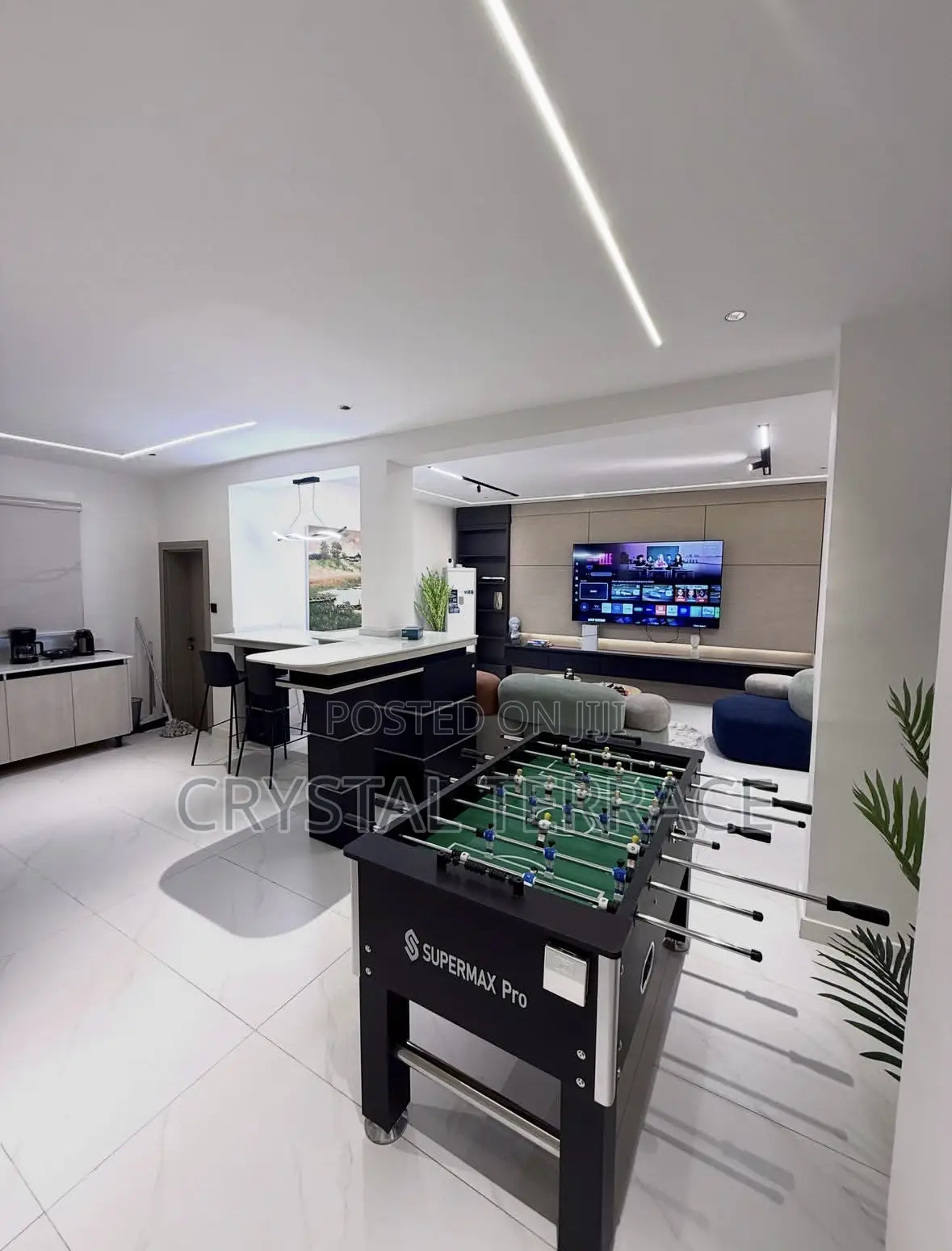 Exquisitely Furnished 3 Bedroom Shortlet Admiralty Way in Lekki Phase 1