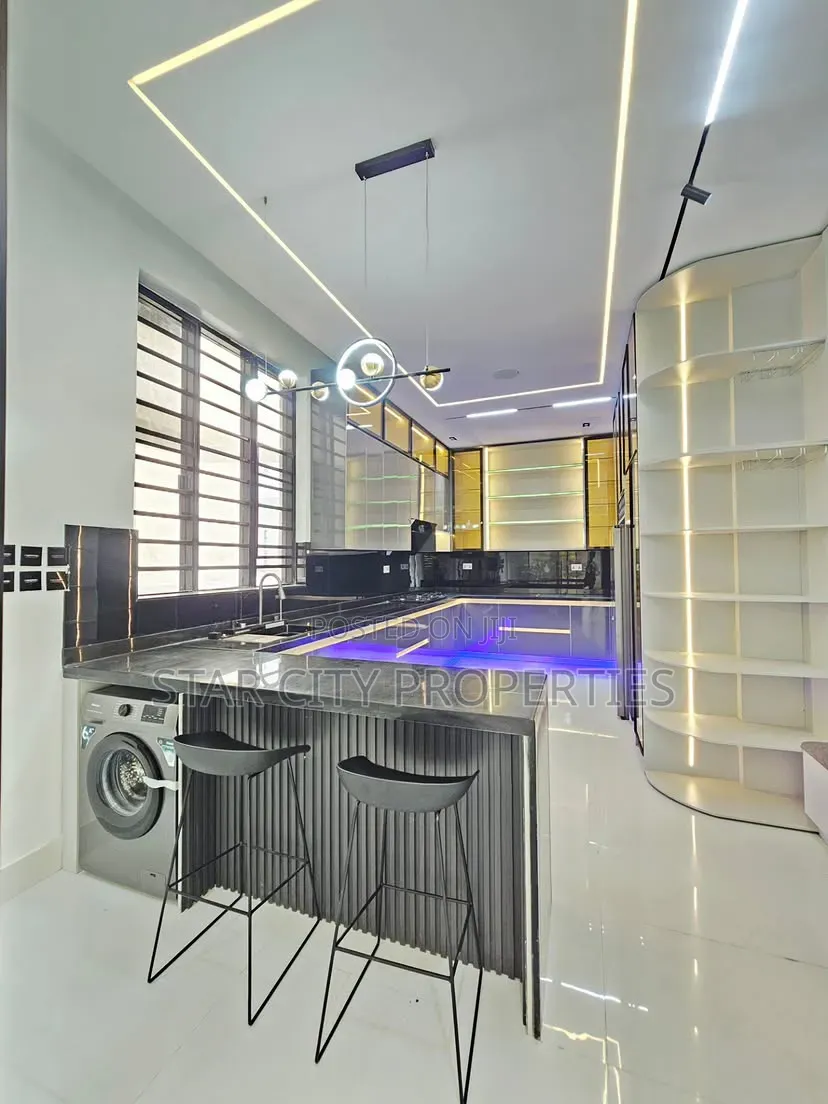 5bdrm Duplex in Lekki Lagos for sale in Lekki Expressway