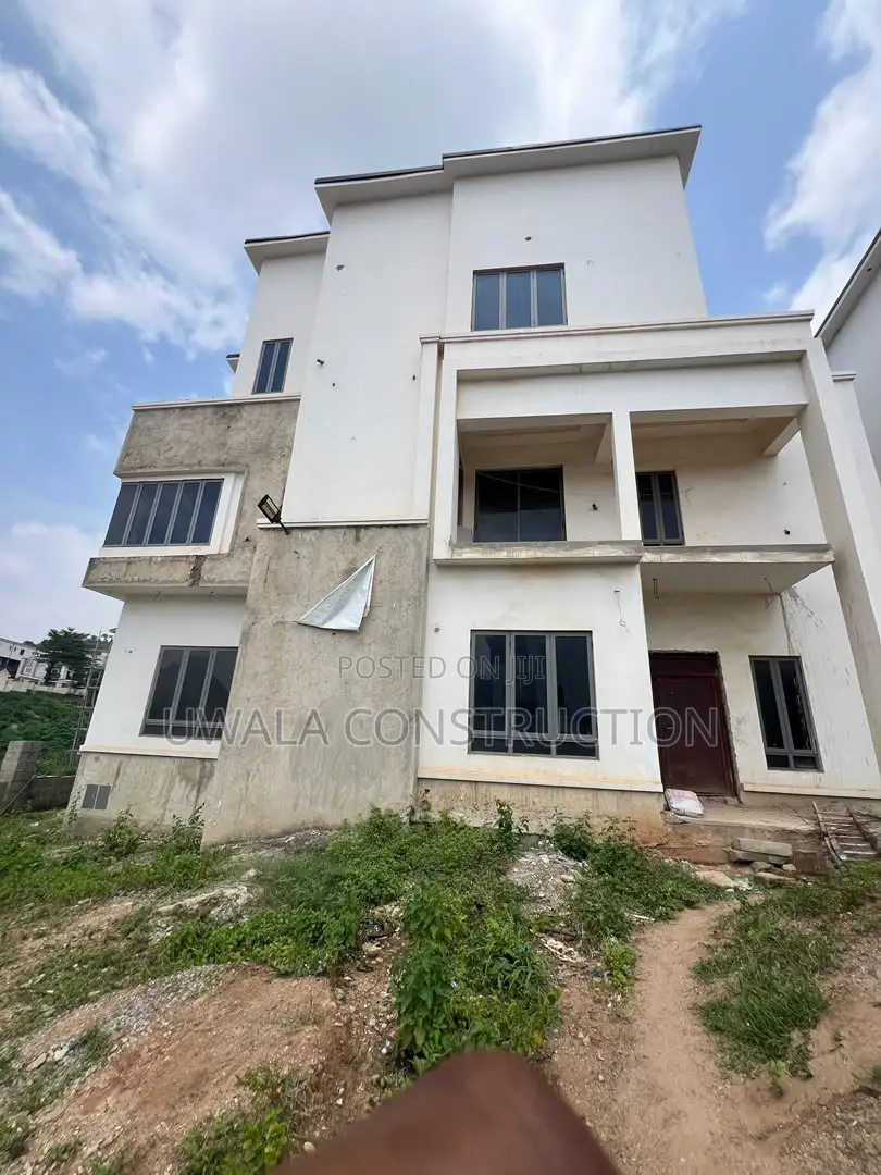 6bdrm Duplex in Guzape District for sale in Guzape District