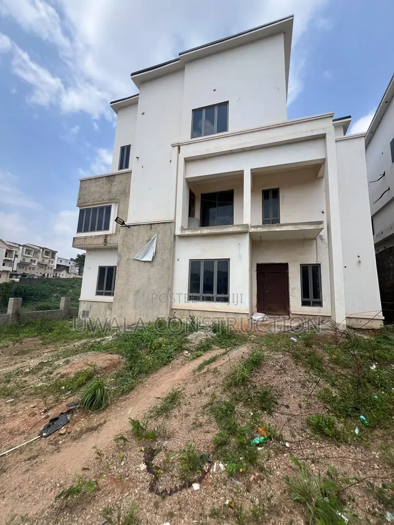 6bdrm Duplex in Guzape District for sale in Guzape District