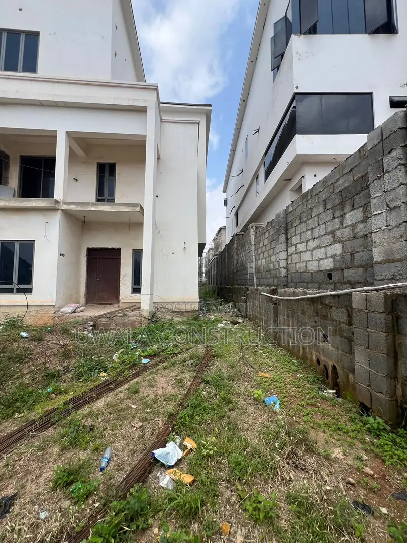 6bdrm Duplex in Guzape District for sale in Guzape District