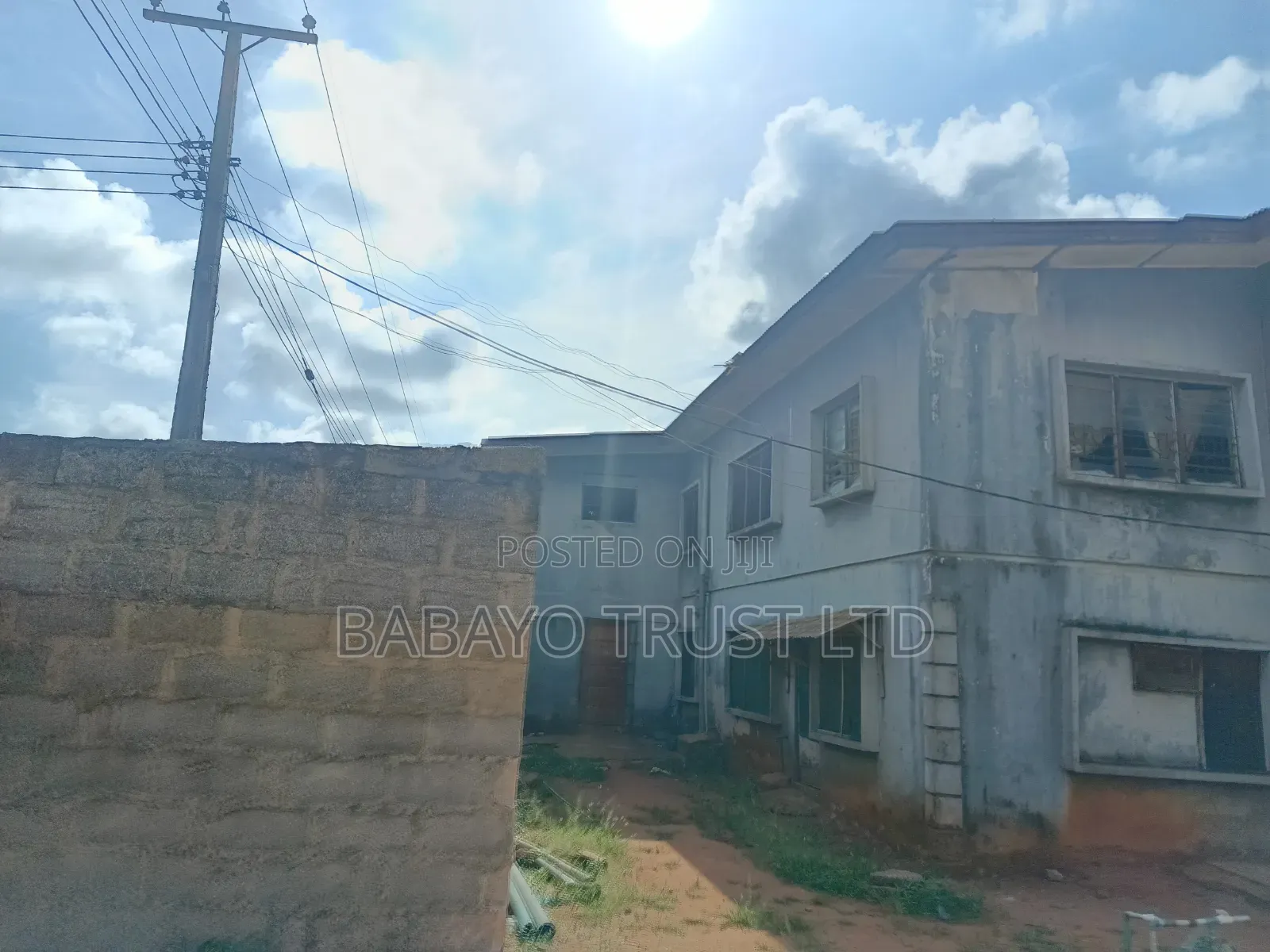 13bdrm House in Uwagboe, Benin City for sale in Benin City