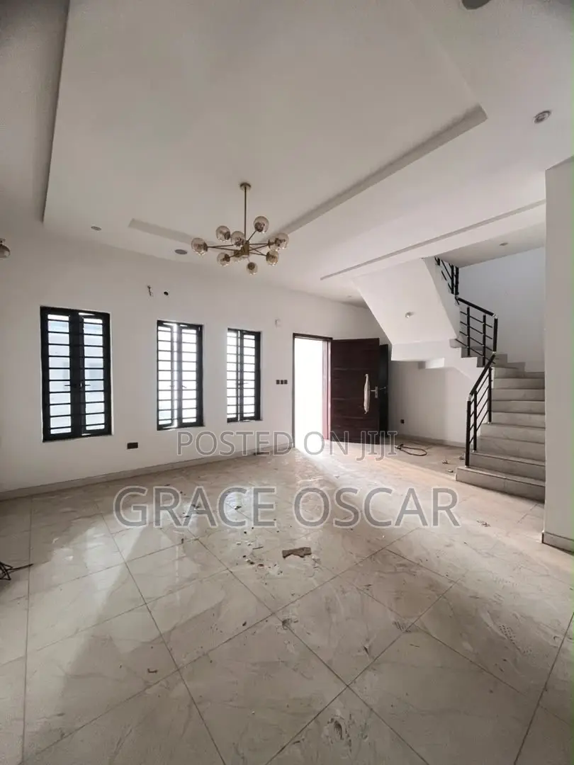 4bdrm Duplex in Lekki for rent in Lekki
