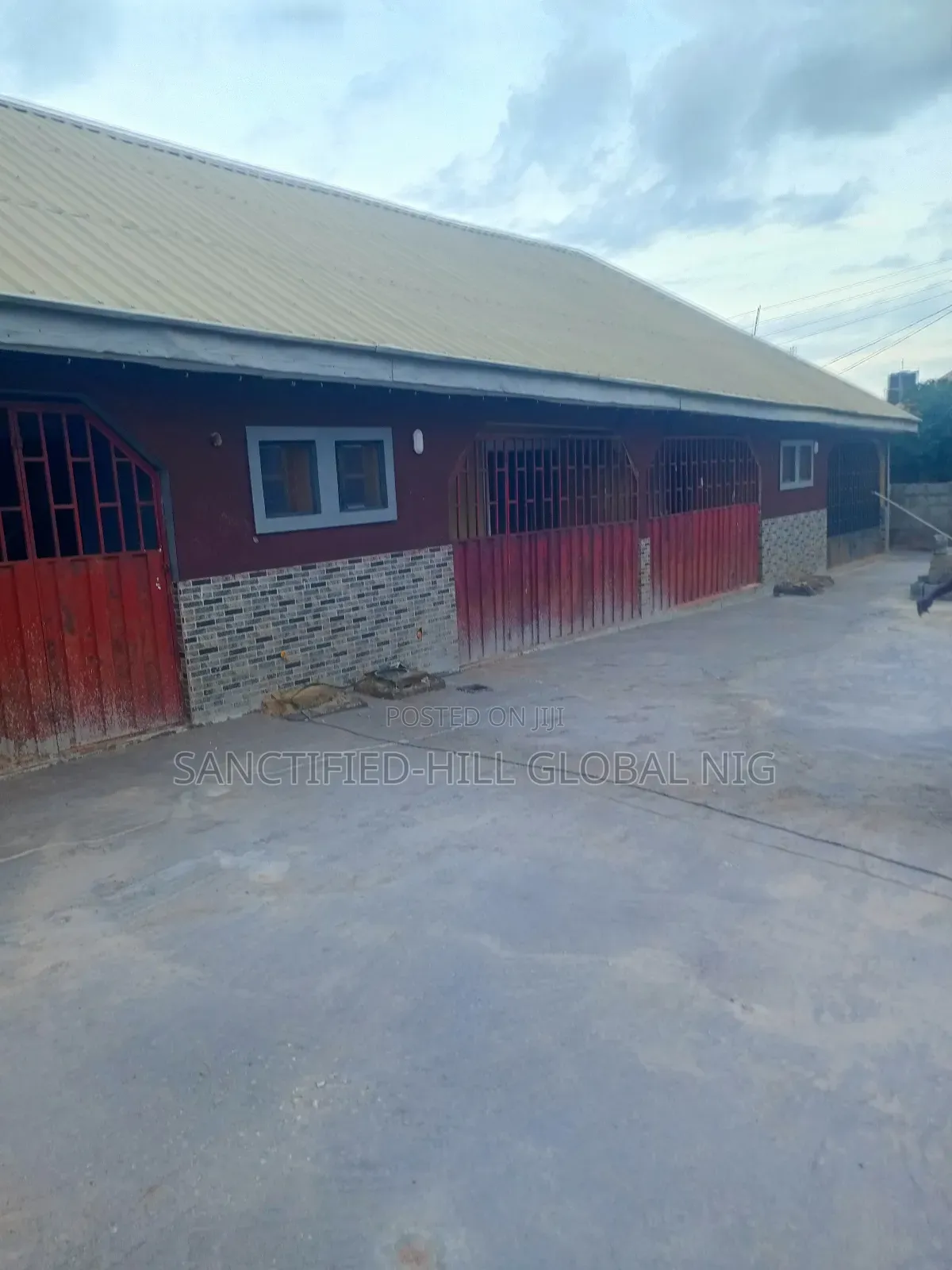 1bdrm Block of Flats in Mtn Mast, Karu for rent in Karu