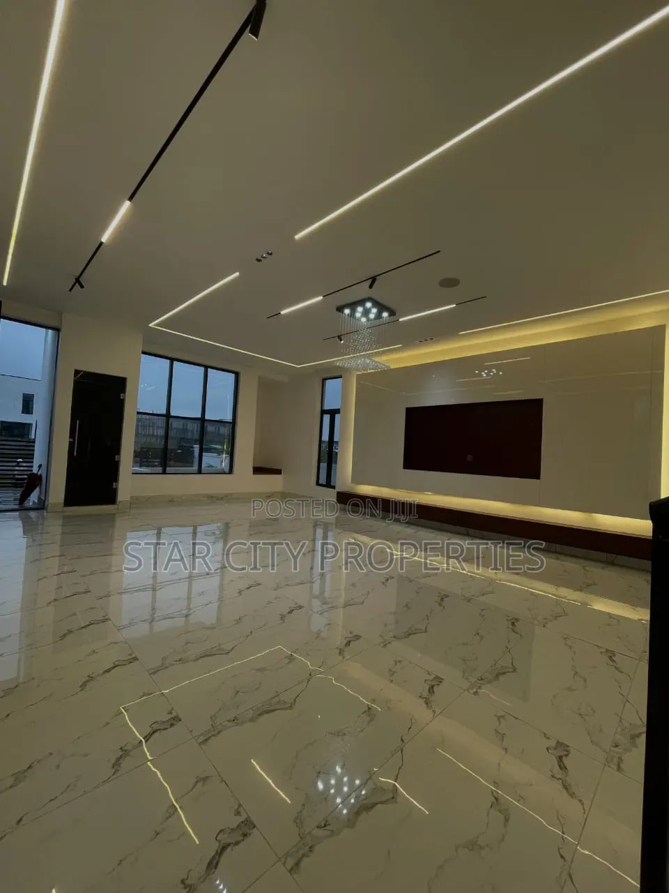 5bdrm Duplex in Lekki Palm City Ajah for sale in Lekki Phase 1