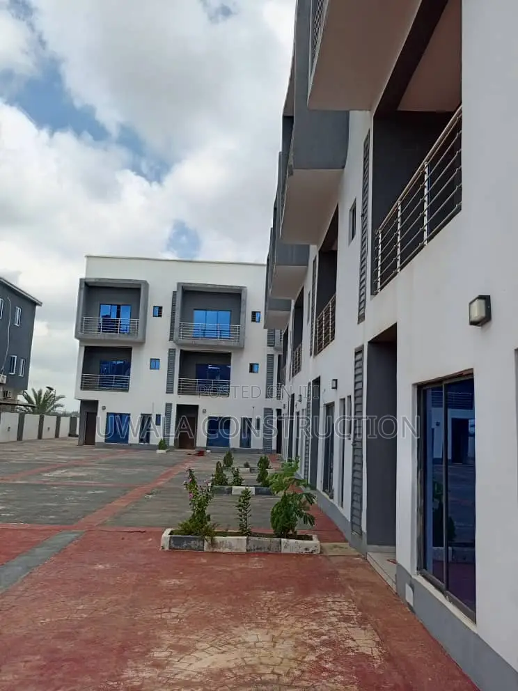 4bdrm Duplex in Gaduwa for rent in Gaduwa