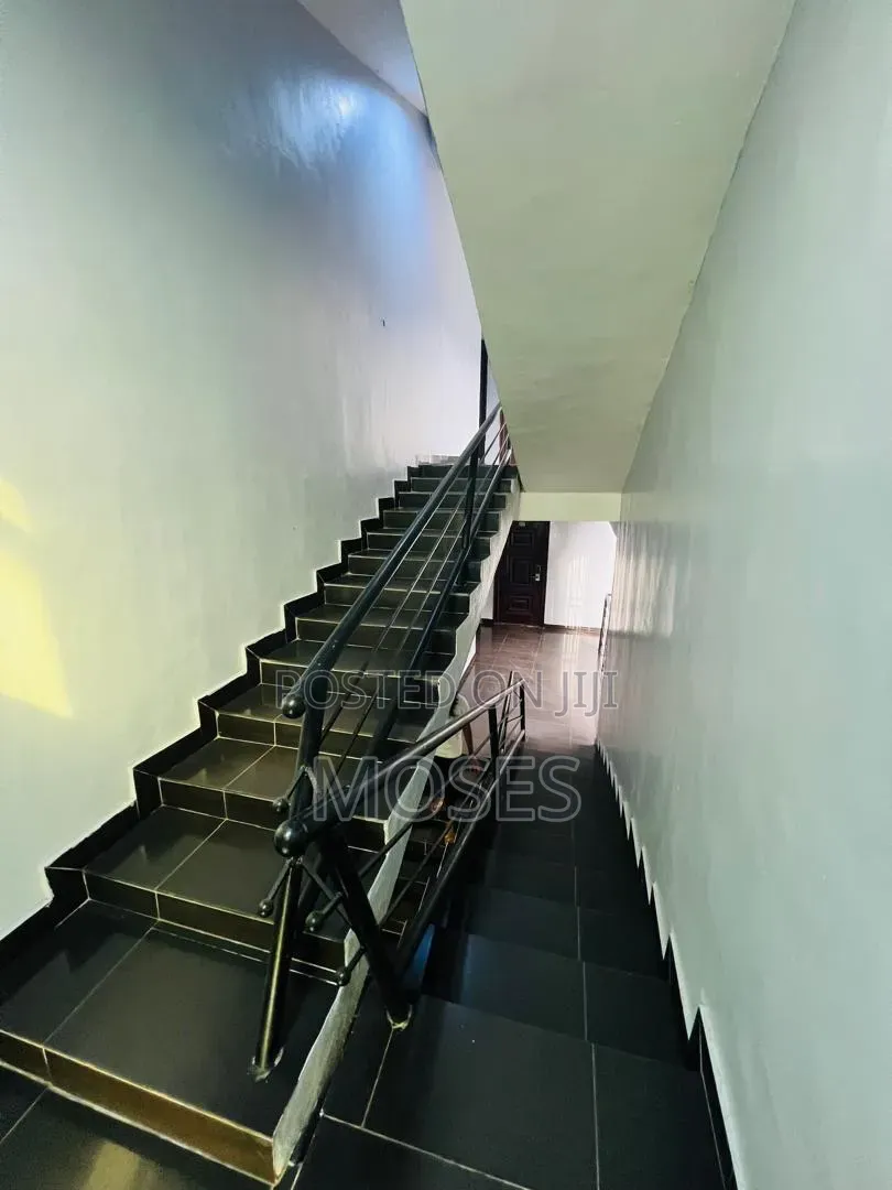 2bdrm Apartment in In A Call To Access, Ologolo for rent in Ologolo